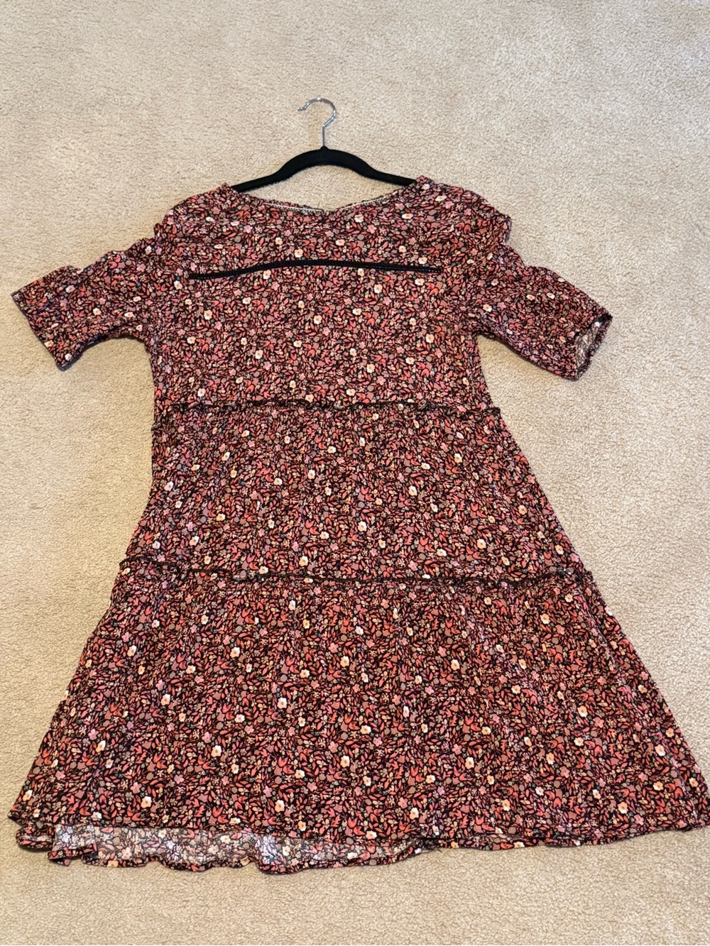 Knox Rose Floral Tiered Midi Dress M Black Pink Rayon Boho Pockets